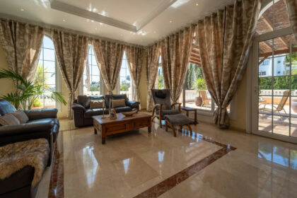 305aa6e16d856d682c90bcf771bdd804 - 42