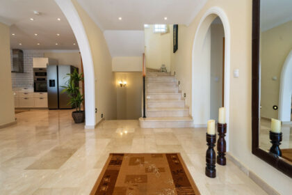 305aa6e16d856d682c90bcf771bdd804 - 50