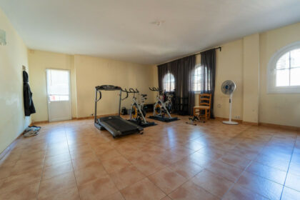 305aa6e16d856d682c90bcf771bdd804 - 84