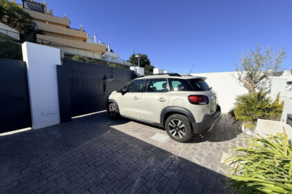 30d05b8536bd3e0eb07e707628cc950c - 35