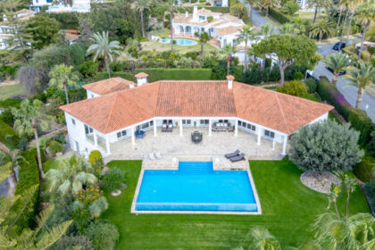 311b9494234806db4361113376aca781 - 11