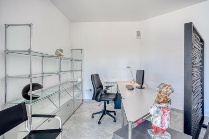 311b9494234806db4361113376aca781 - 18