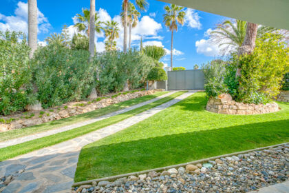 311b9494234806db4361113376aca781 - 32