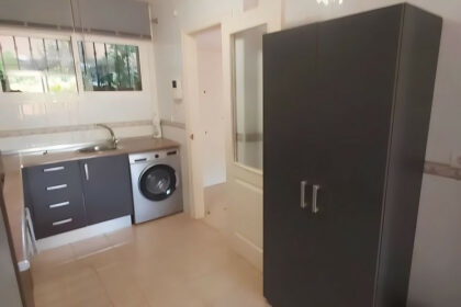 317cbd4c8e5bbb5a3437d7007ec51daf - 10