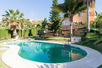 317cbd4c8e5bbb5a3437d7007ec51daf - 3