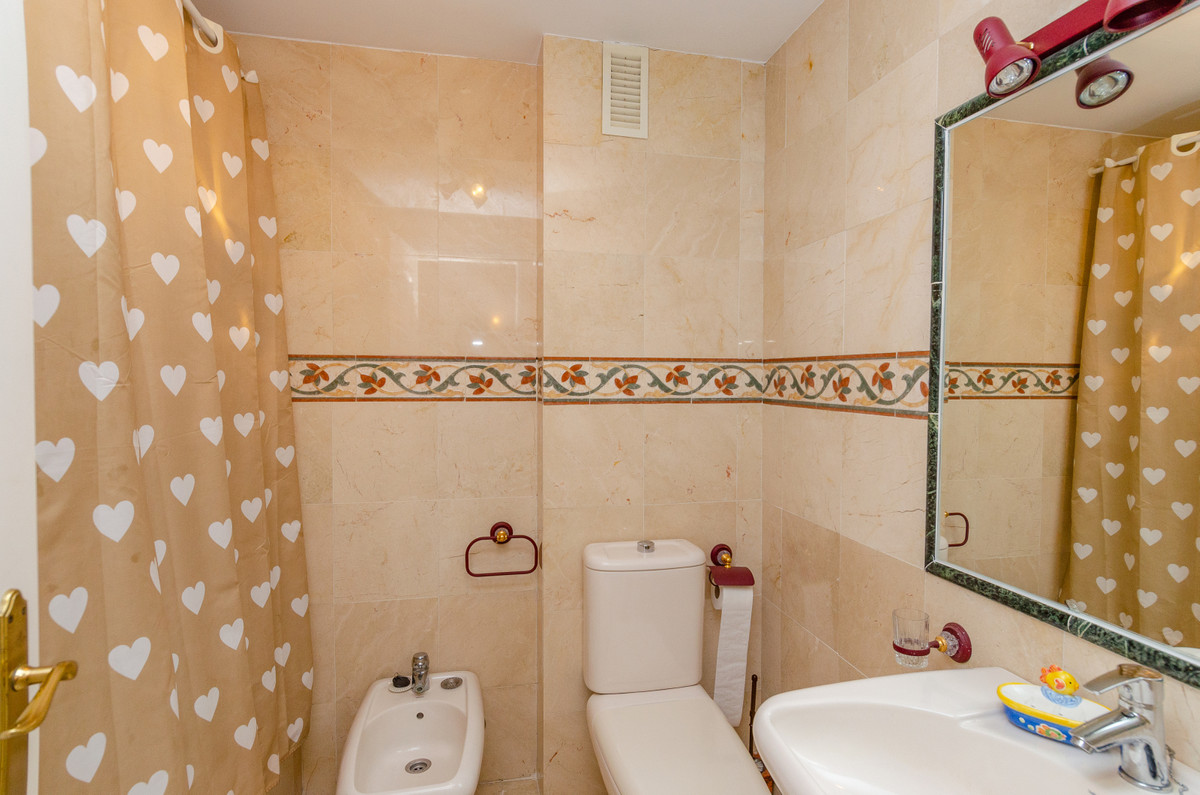 319dc34d33116f4348146836439341a6 - 13