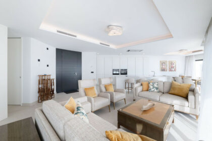 322eedc62d364ff5a6ec9f0c6c3c98cf - 13