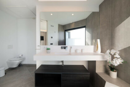 322eedc62d364ff5a6ec9f0c6c3c98cf - 30