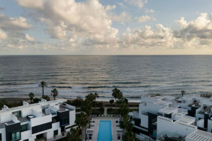 322eedc62d364ff5a6ec9f0c6c3c98cf - 54