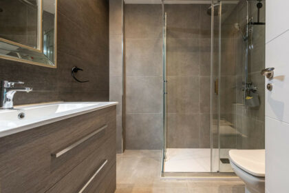 325f709f6193fec97862d79989f5758e - 15