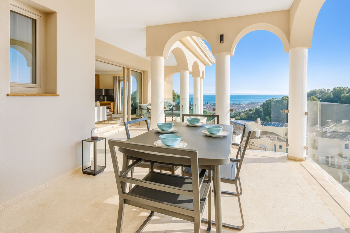 346f99cf6159e1cbd0f9d2ec5284dd8b - 1