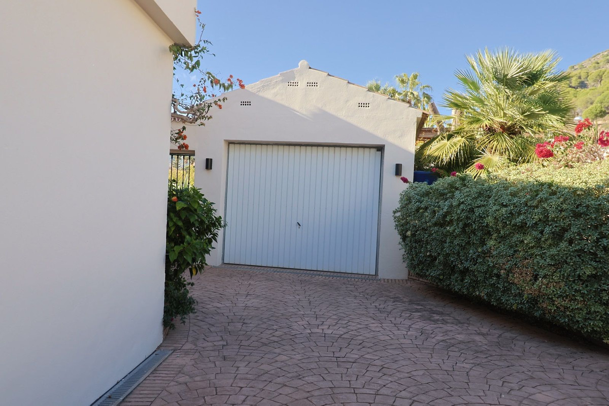 346f99cf6159e1cbd0f9d2ec5284dd8b - 25