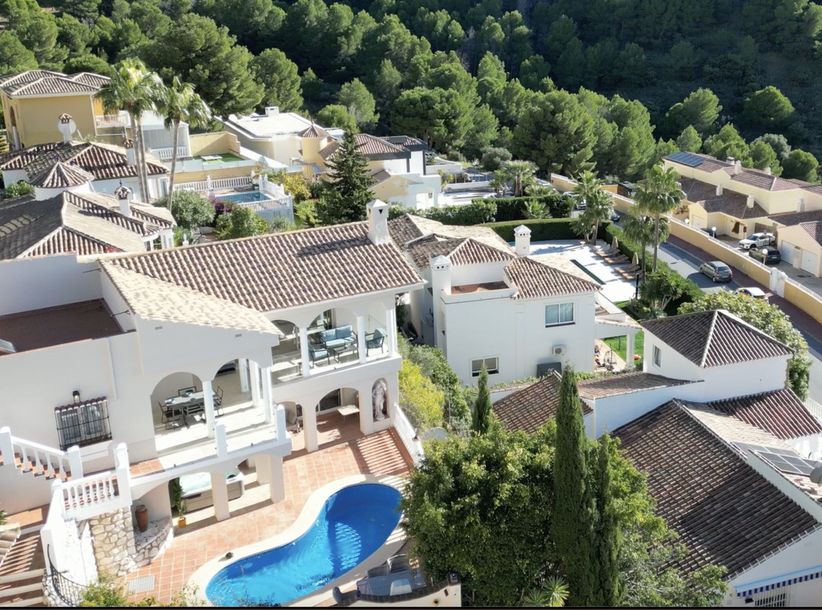 346f99cf6159e1cbd0f9d2ec5284dd8b - 3