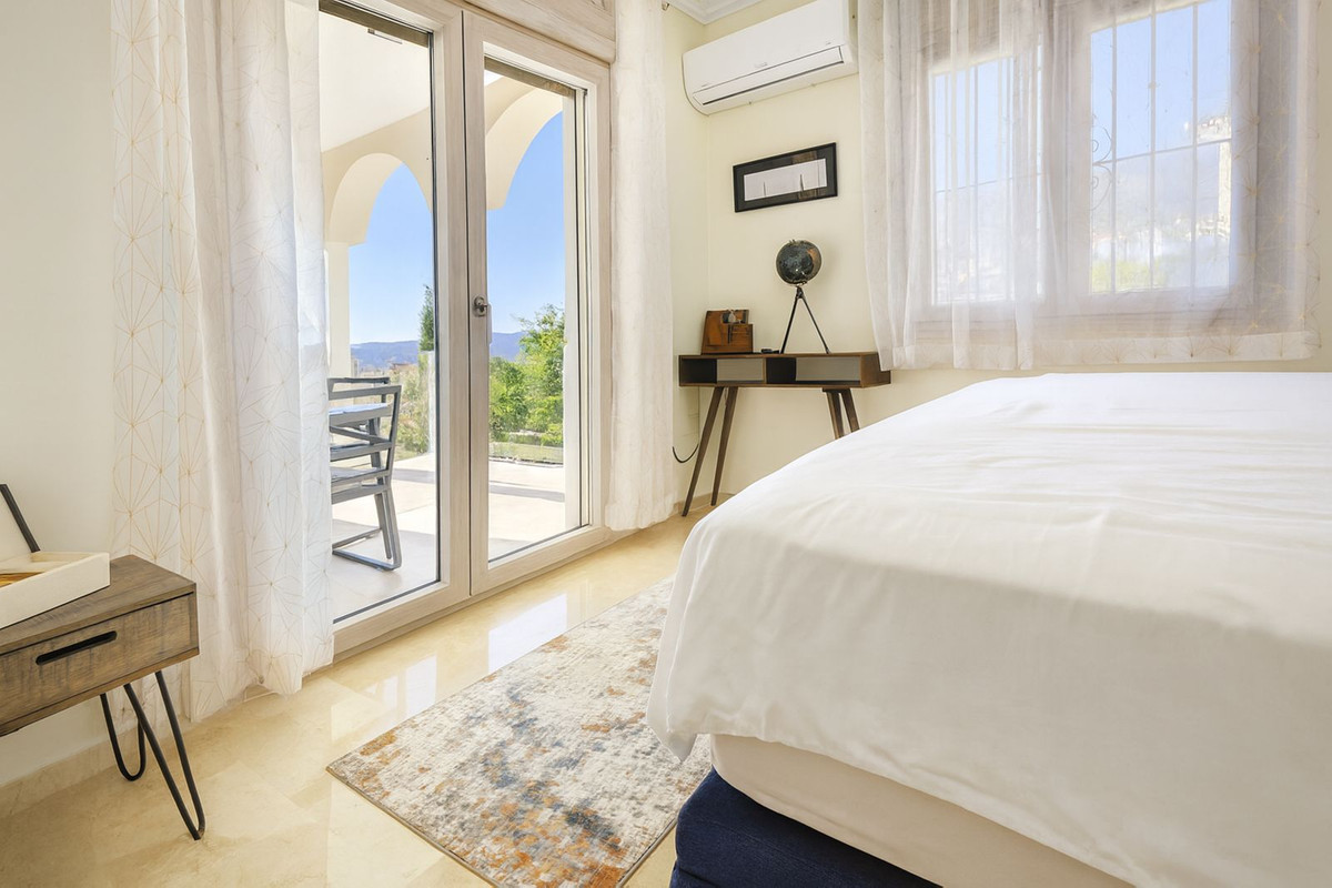 346f99cf6159e1cbd0f9d2ec5284dd8b - 31