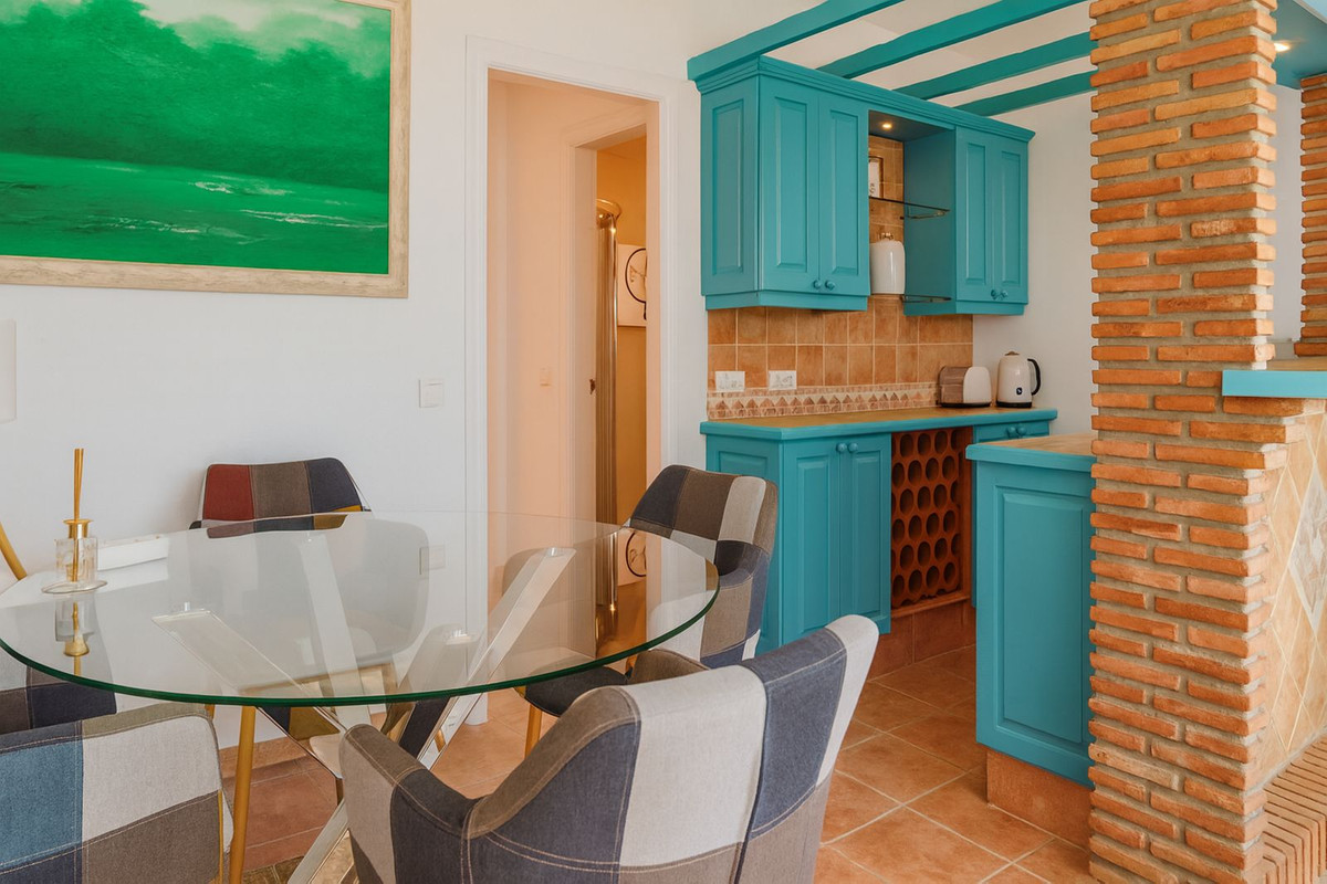 346f99cf6159e1cbd0f9d2ec5284dd8b - 9