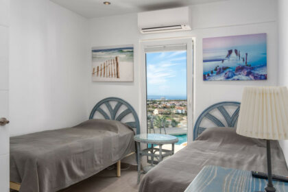 373aa4900154e773058d7e50f591cc20 - 16