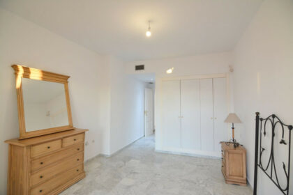 37e30b86ac826ad776f29497ac490c43 - 18