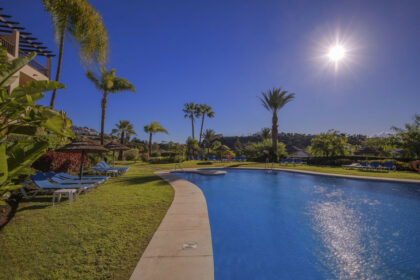 384abdd75c36b8103cb05f2d04fe055f - 28