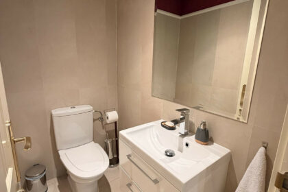 389408b4a25b29e3e989760f6ced8012 - 15