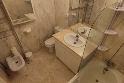 394526241dd412703573b088d0347d2d - 24