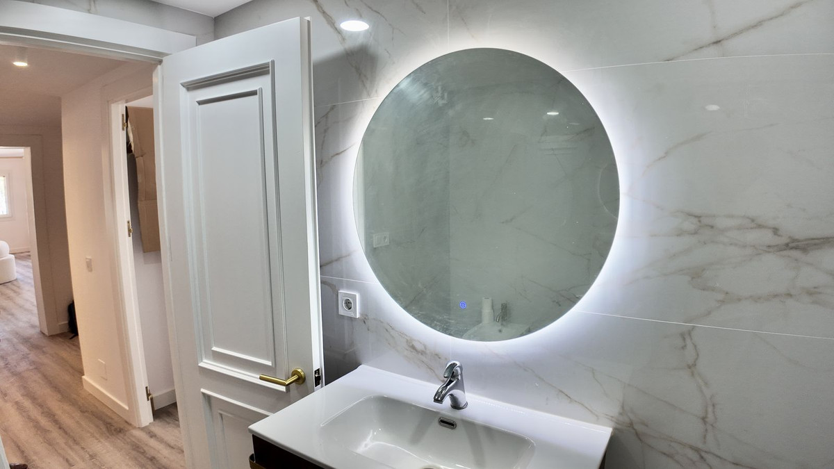 39f9328f5068856148c6300b8577b9cf - 17