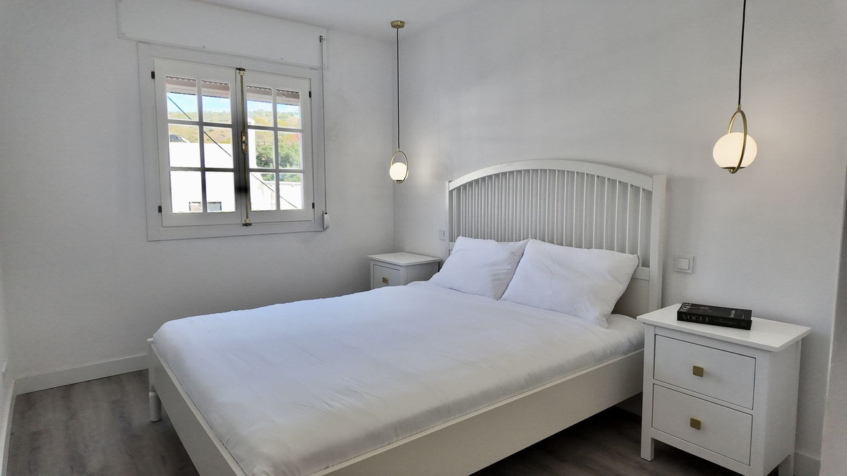 39f9328f5068856148c6300b8577b9cf - 31