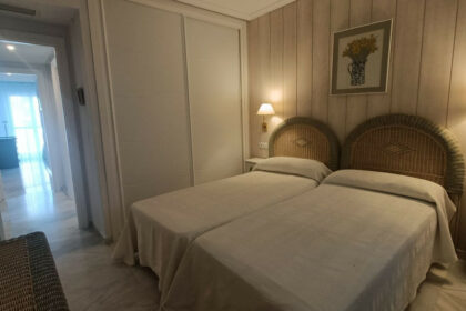 3a00ad26c32d00ee59da4c3fa9ab0120 - 24