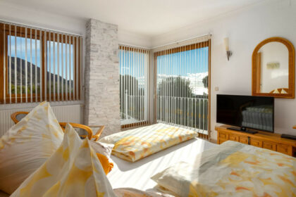 3ab118596b8bece4be24d2f7d249b7cf - 16