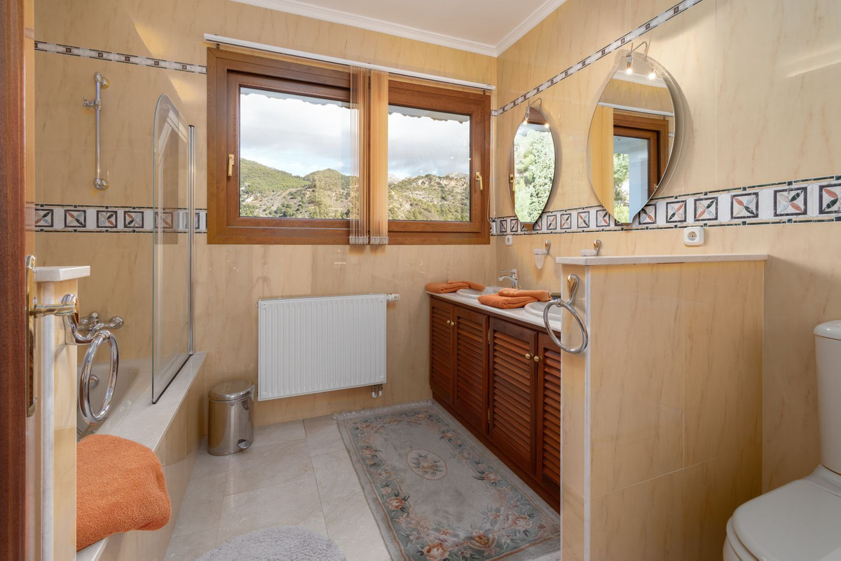 3ab118596b8bece4be24d2f7d249b7cf - 20