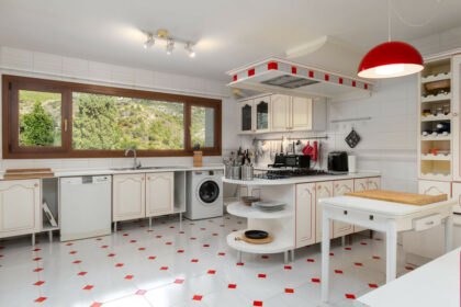 3ab118596b8bece4be24d2f7d249b7cf - 28