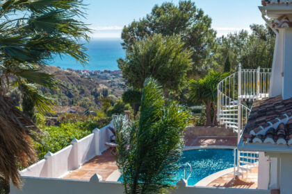 3ab118596b8bece4be24d2f7d249b7cf - 33