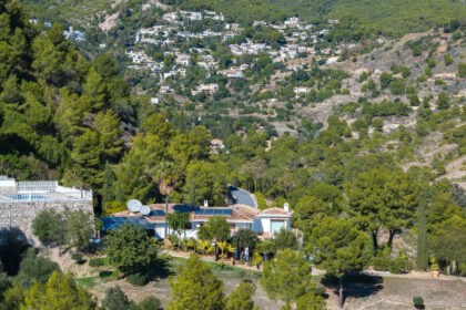 3ab118596b8bece4be24d2f7d249b7cf - 35