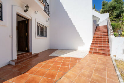 3b535253053d704b7b6aa02896e58469 - 35