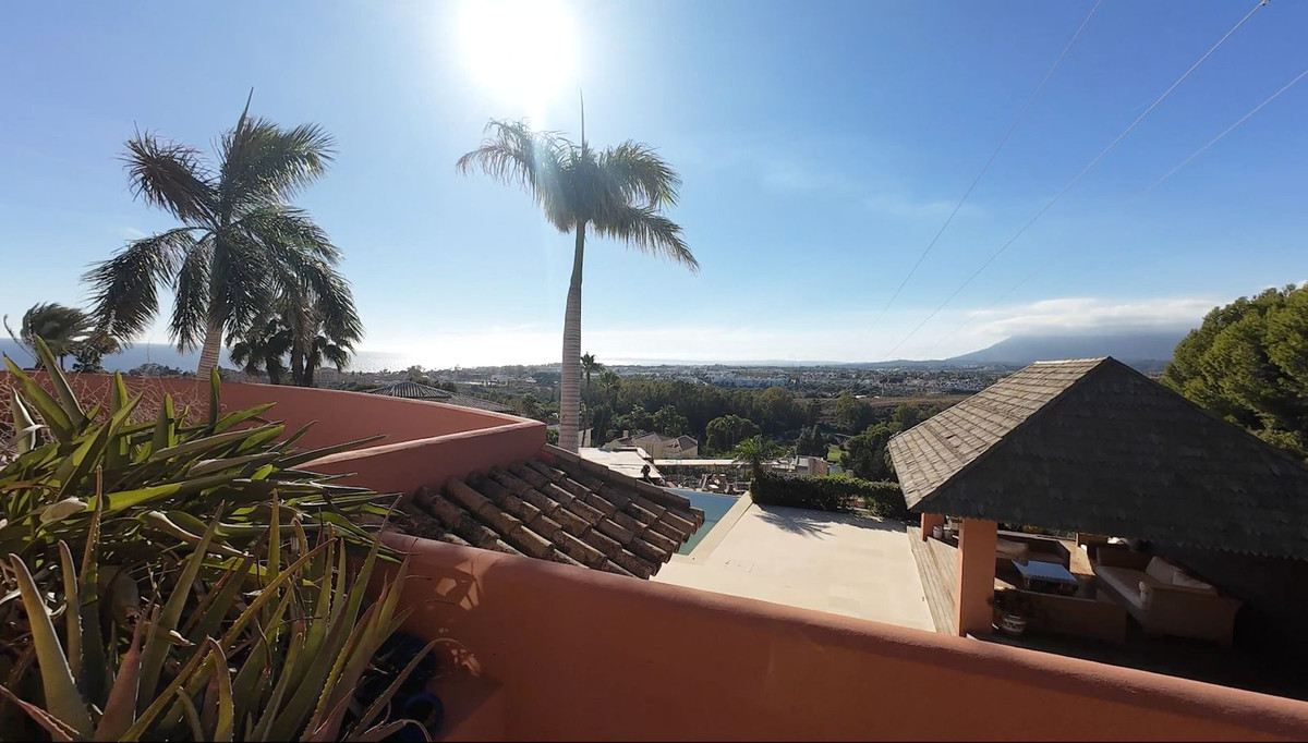 3b79d6ffe1c0775b364790a5641b1c0e - 13