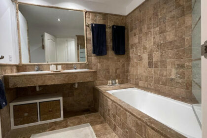 3bbafc7e2c4af7cd4debf327985bfdba - 14