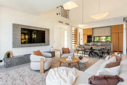 3c0228fd3856d2338571cbc8744bbebb - 14