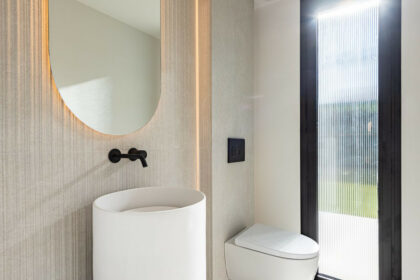 3c0228fd3856d2338571cbc8744bbebb - 42