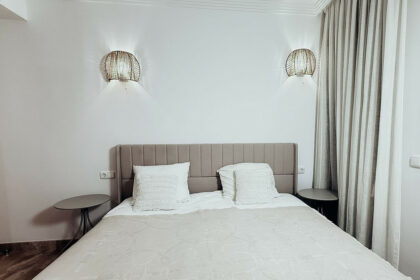 3c126d65902a5418ee81bb5151ba3e1d - 33