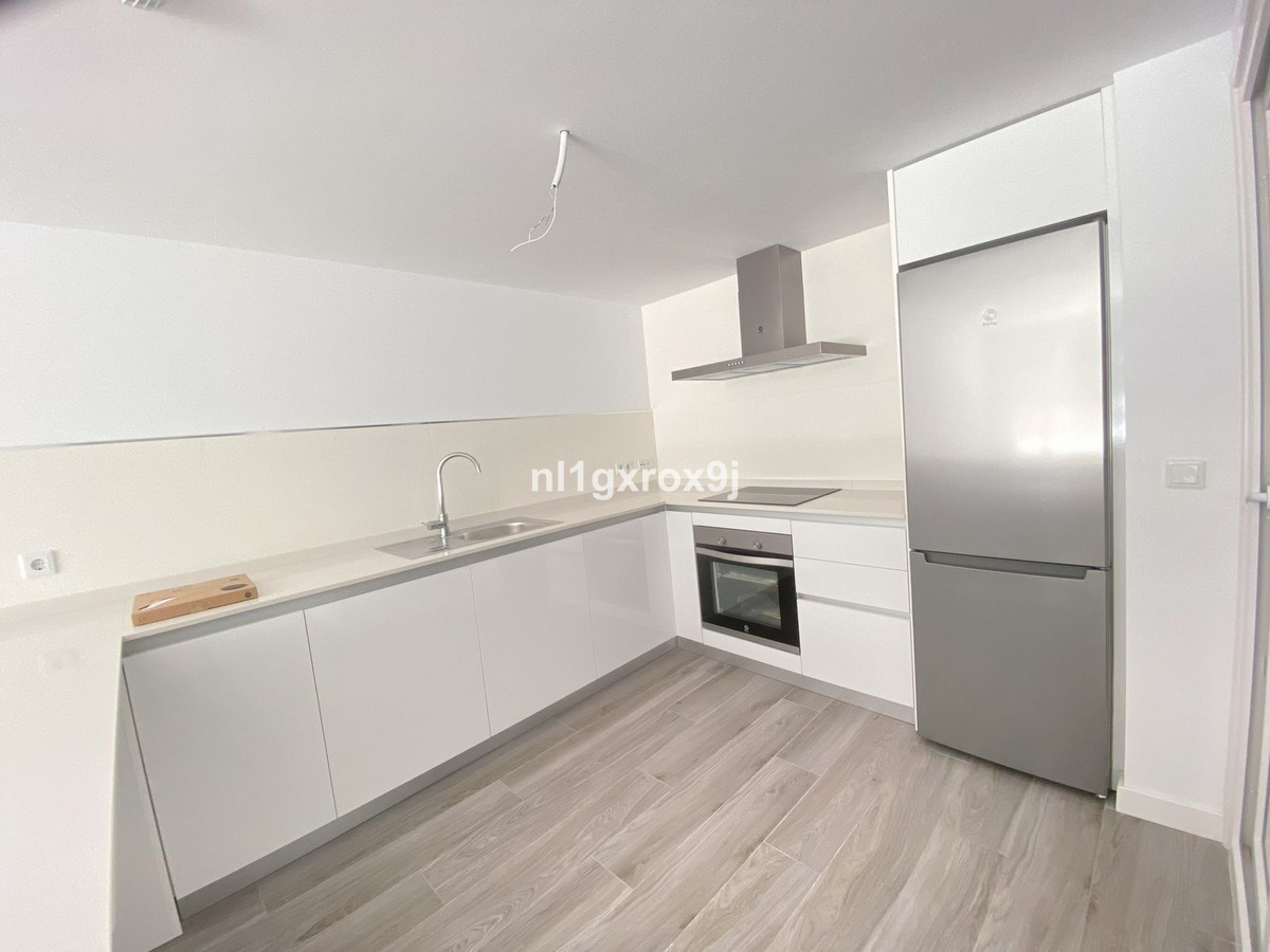 3cebe26fb19a6f3bd570a814f79f71db - 18