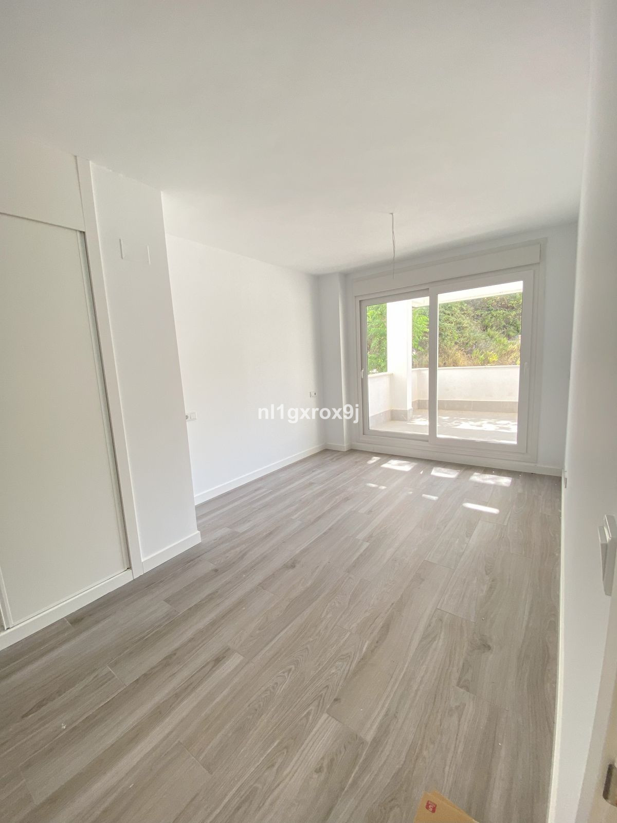 3cebe26fb19a6f3bd570a814f79f71db - 35