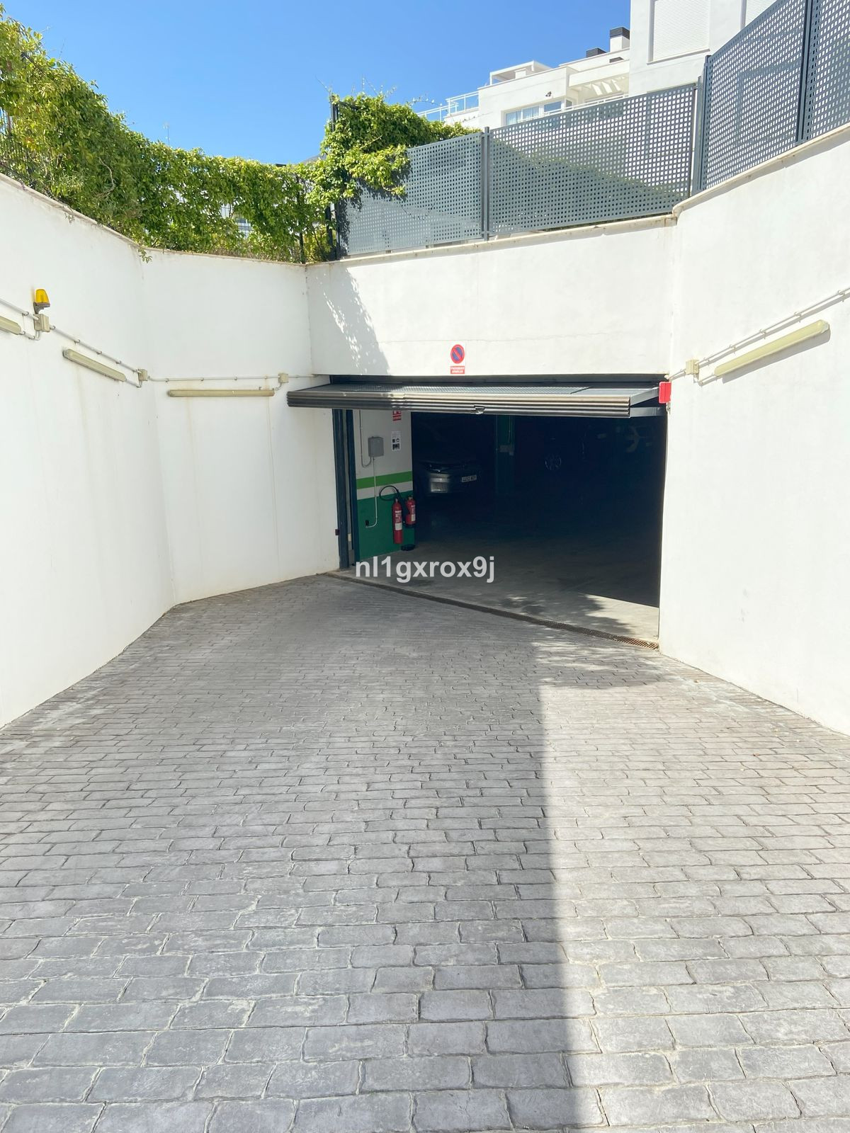 3cebe26fb19a6f3bd570a814f79f71db - 42