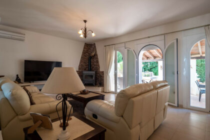 3d894e81ce2ca530062d6df7e03c0154 - 25