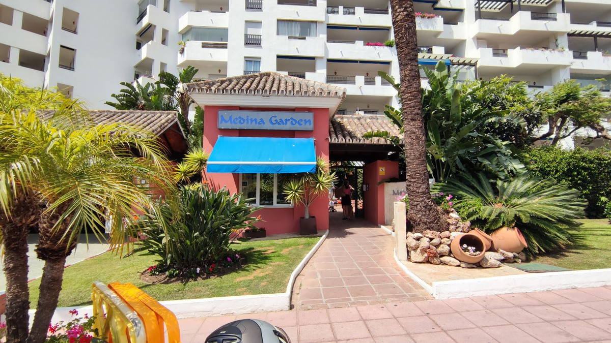 3e06f57acbac971873c67ab11ab441a1 - 19