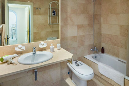 3e429e532924cf7c24a296bd52fbf76d - 8