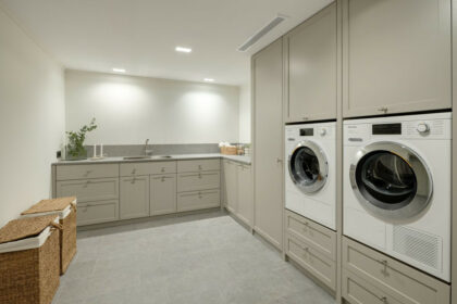 3ef718d8a74249a251bd9c6c1de10943 - 18