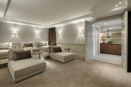 3ef718d8a74249a251bd9c6c1de10943 - 19