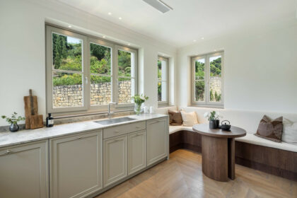 3ef718d8a74249a251bd9c6c1de10943 - 37