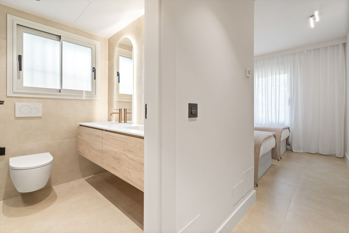 3f6c622727fd172908f14e8eac459342 - 20