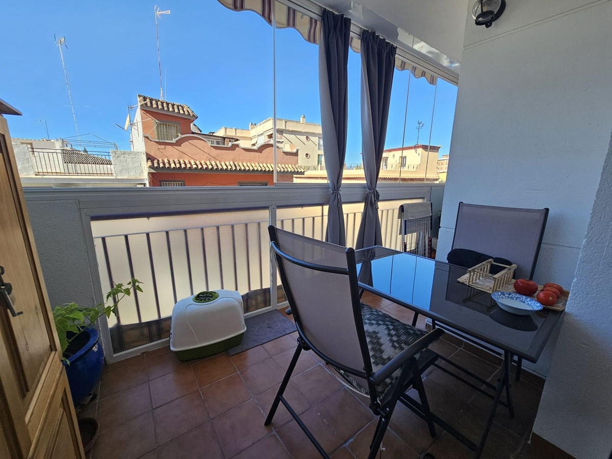 3fee6baca163d4cc7b1a6eda79462afe - 8