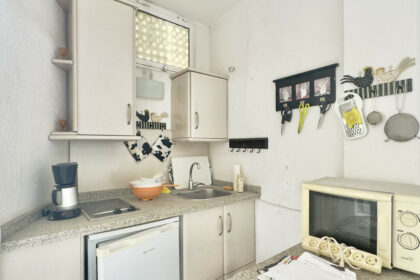 4022960ecd0988c097619c3c90085e37 - 12